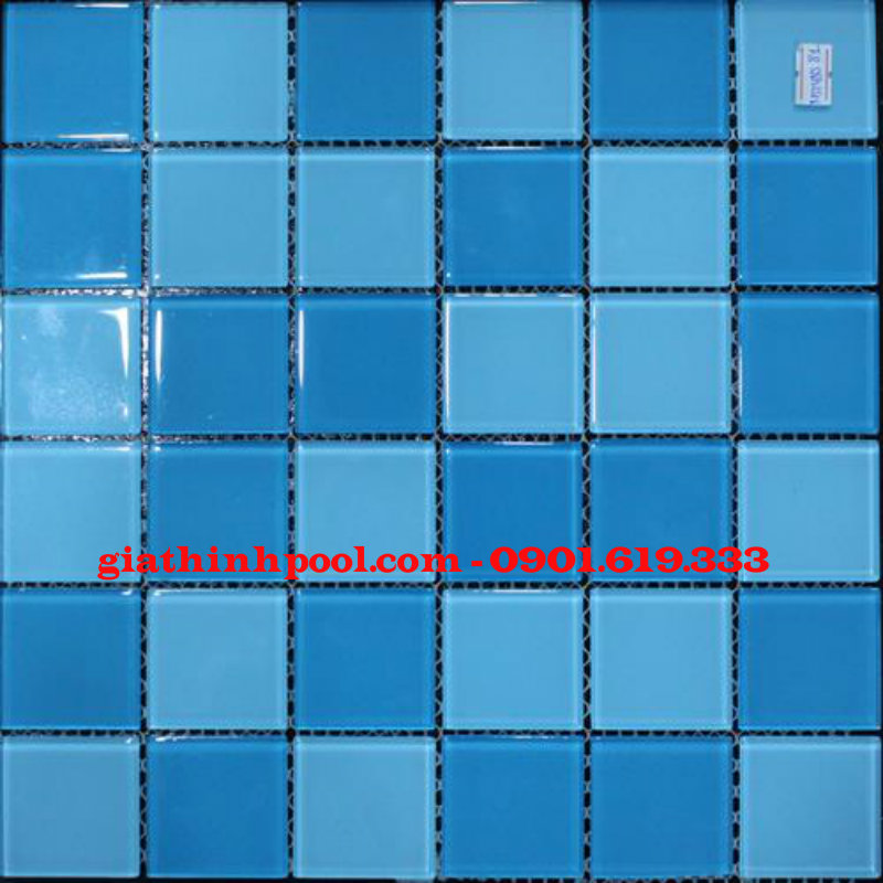 gạch mosaic cho hồ bơi bể bơi với gam màu xanh nhat